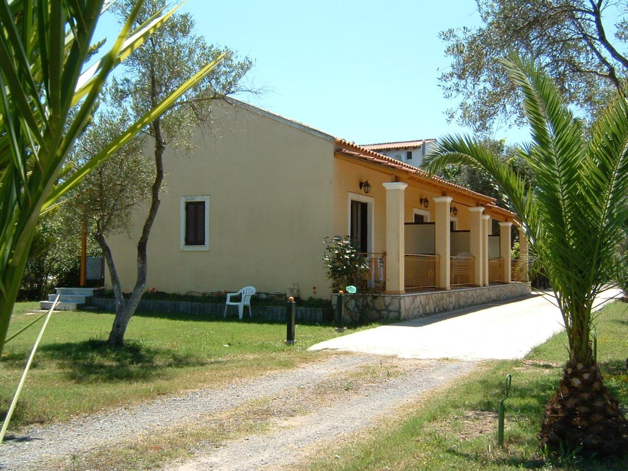Irini Apartments And Studios Kávos Екстериор снимка