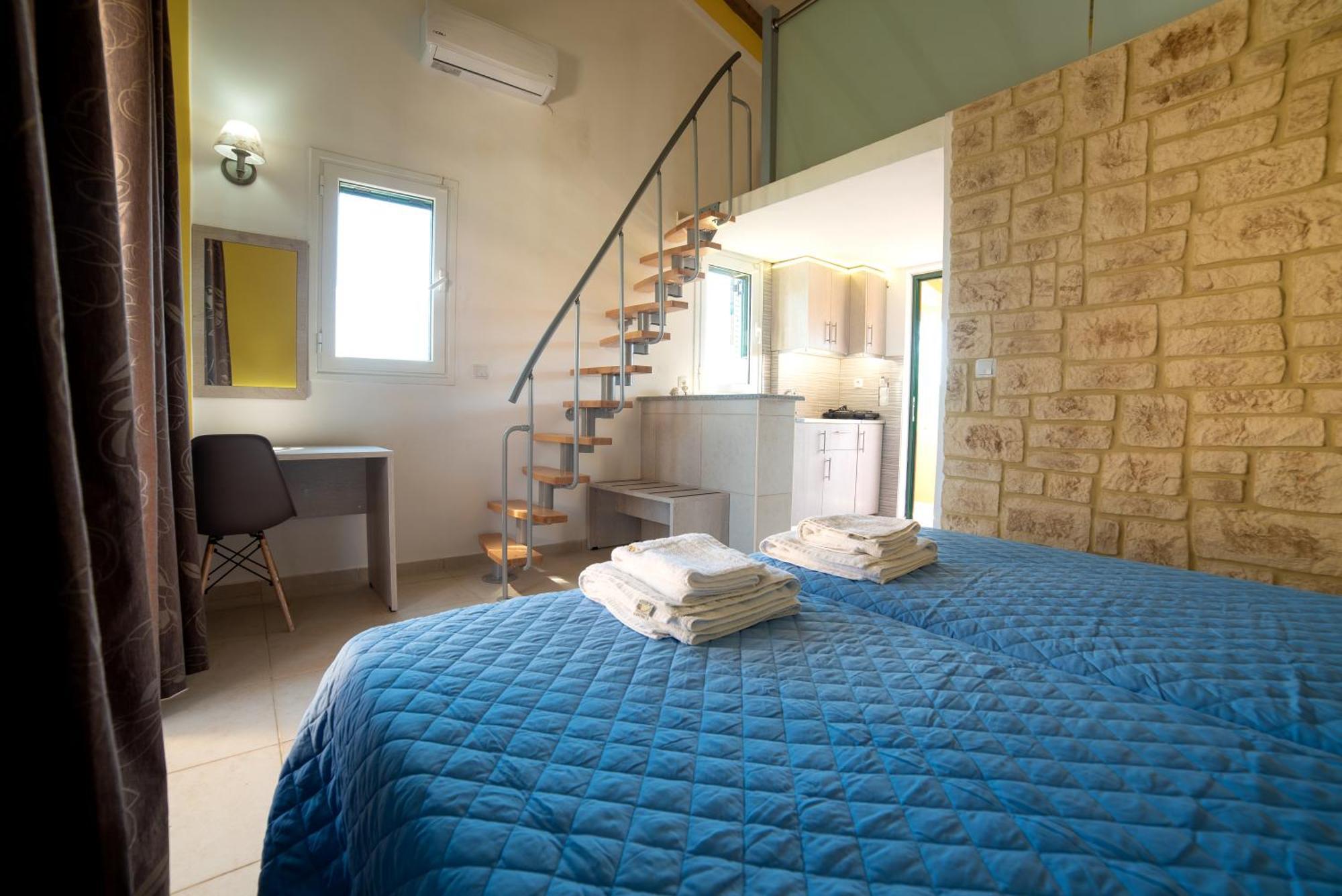 Irini Apartments And Studios Kávos Екстериор снимка