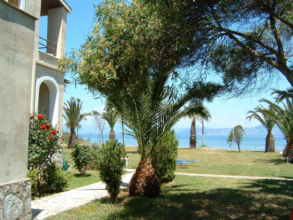 Irini Apartments And Studios Kávos Екстериор снимка